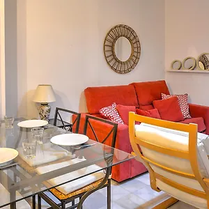 Apartamento En Calle Regla Sanz, Sevilla