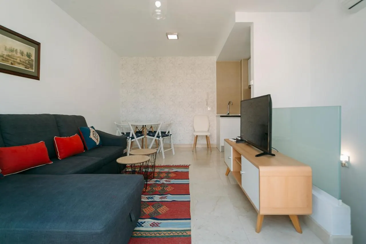 Апартаменты O&L Lumbreras: Bright Duplex With Private Terrace Севилья